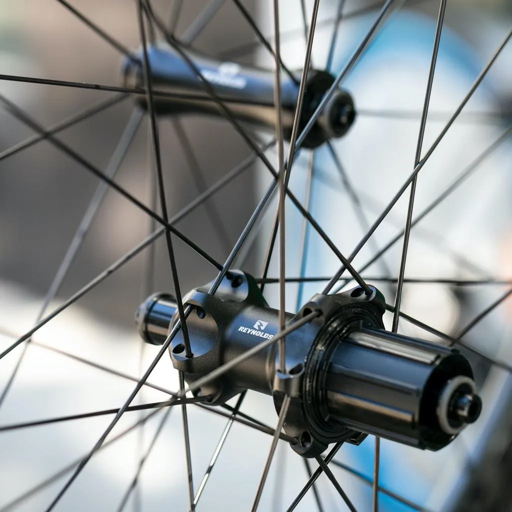 Reynolds AR41 Carbon Rim Brake Wheelset - Shimano