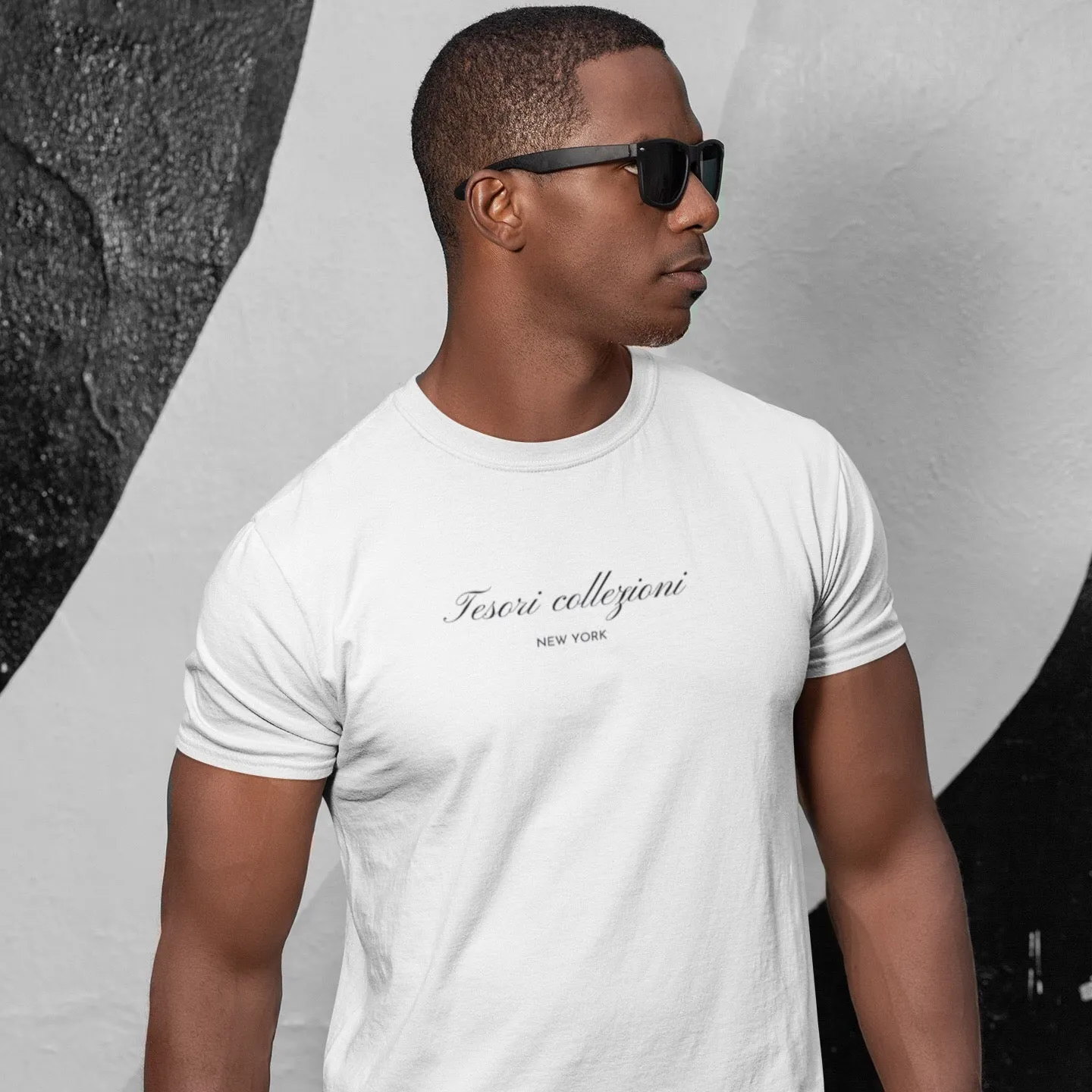 Round Neck Tesori T-Shirt /  1 Color