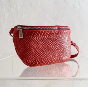 Shelly Python Red