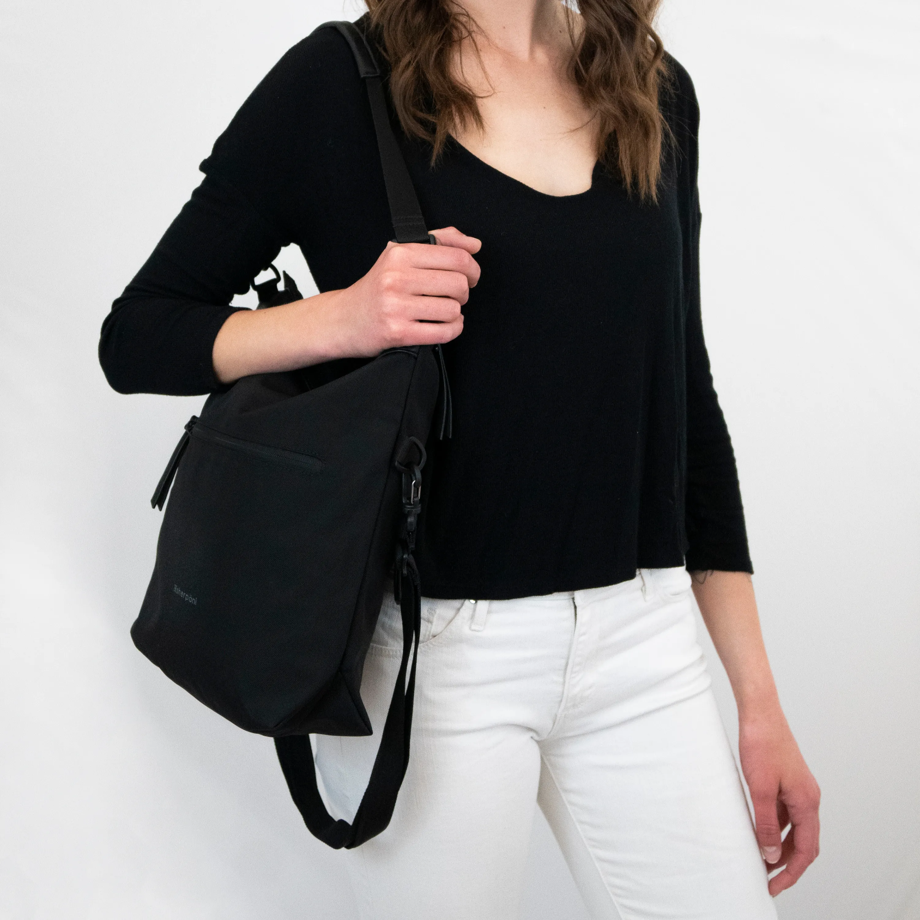 Sherpani Vale AT Convertible Travel Crossbody/ Shoulder Bag carbon