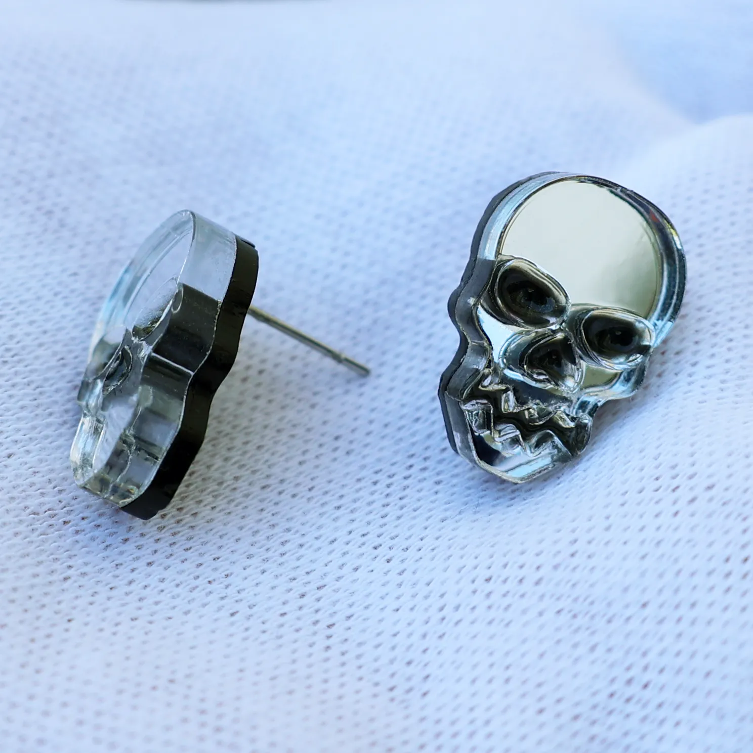 SKULL POSTS