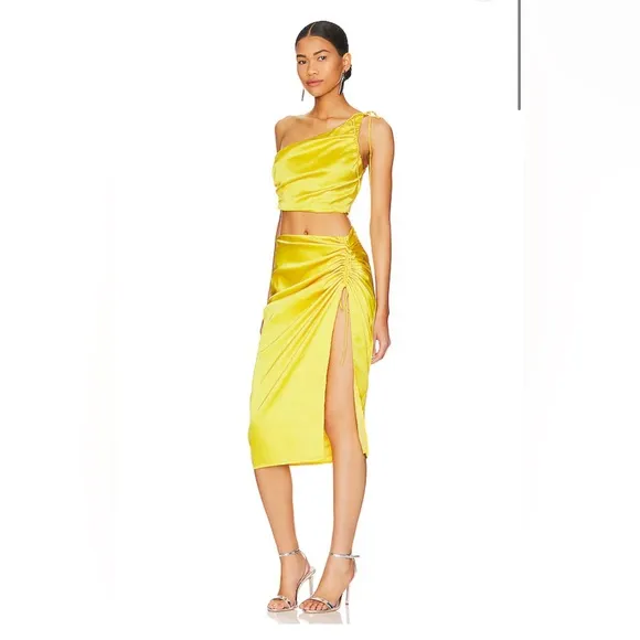 Superdwon  Kristy Ruched Skirt Set in Yellow Size XXS