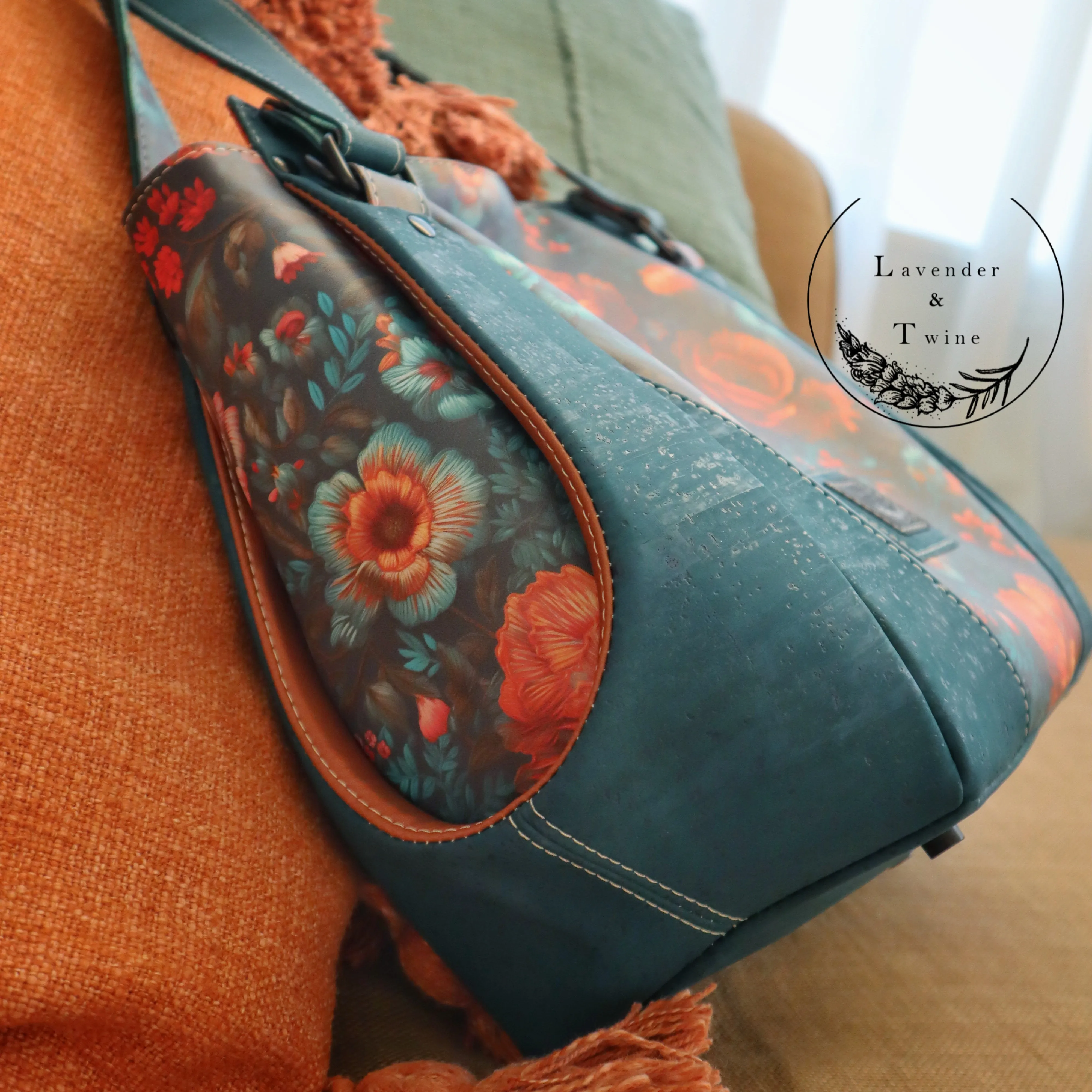 The Samaren Shoulder Bag PDF Pattern with Videos