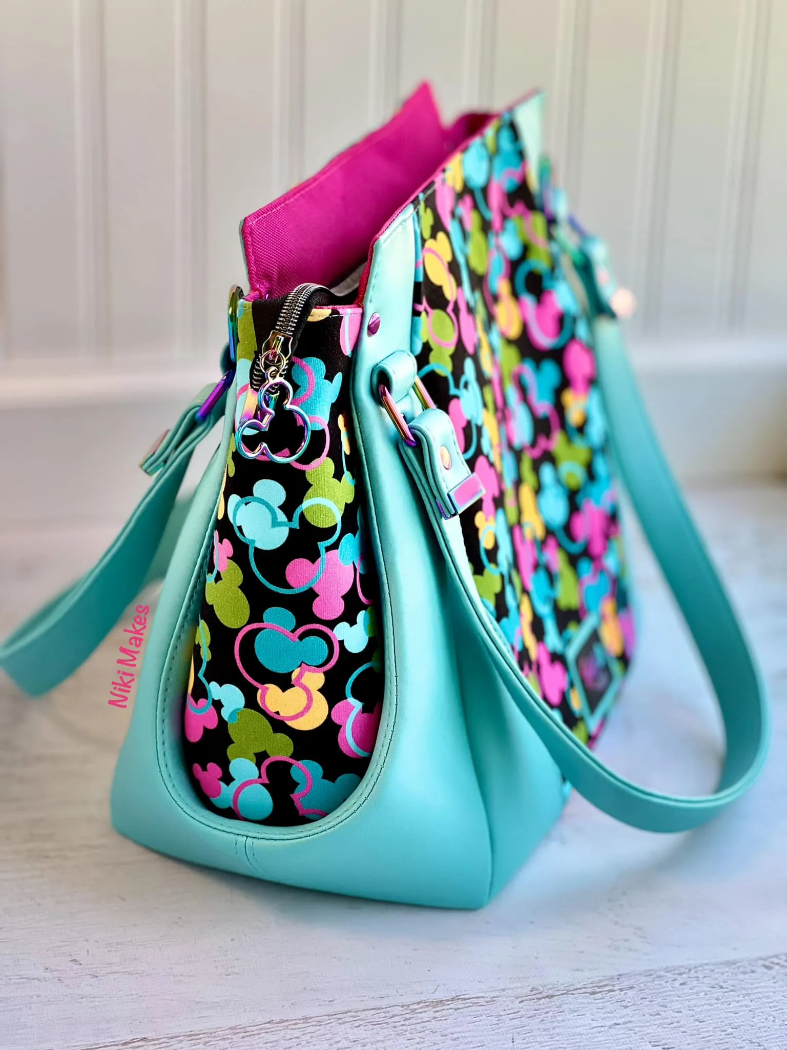 The Samaren Shoulder Bag PDF Pattern with Videos