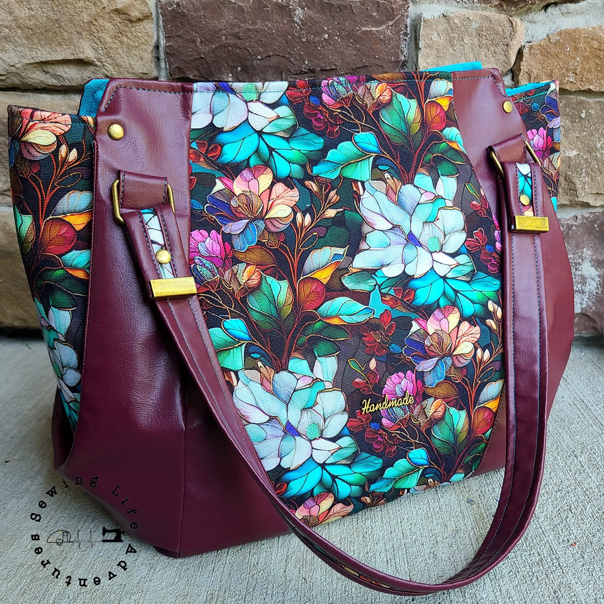 The Samaren Shoulder Bag PDF Pattern with Videos