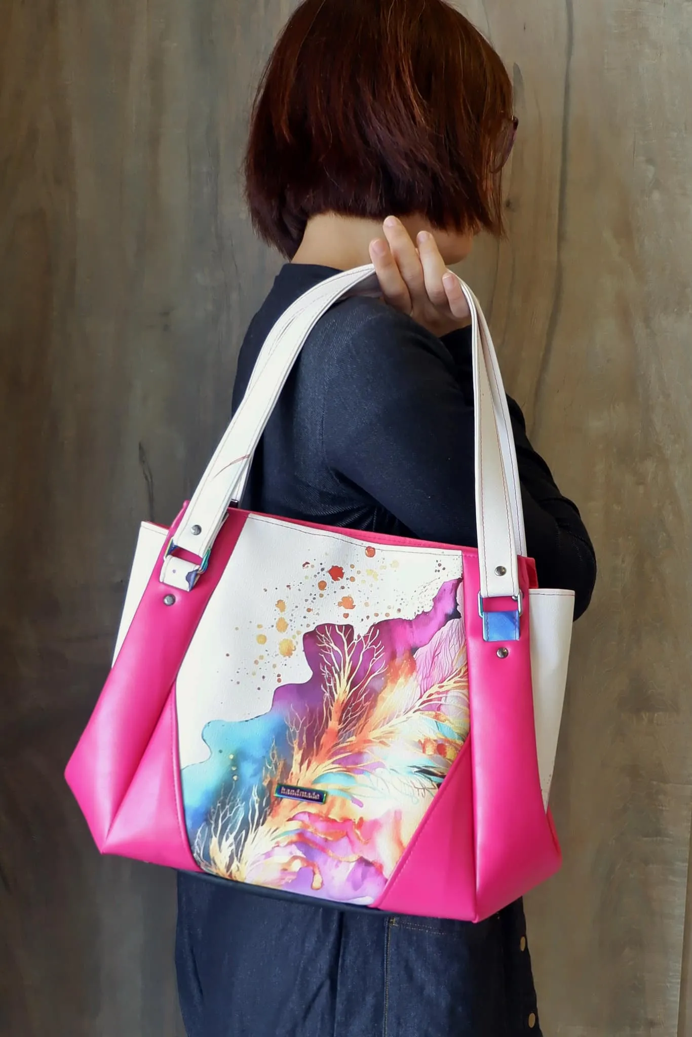 The Samaren Shoulder Bag PDF Pattern with Videos