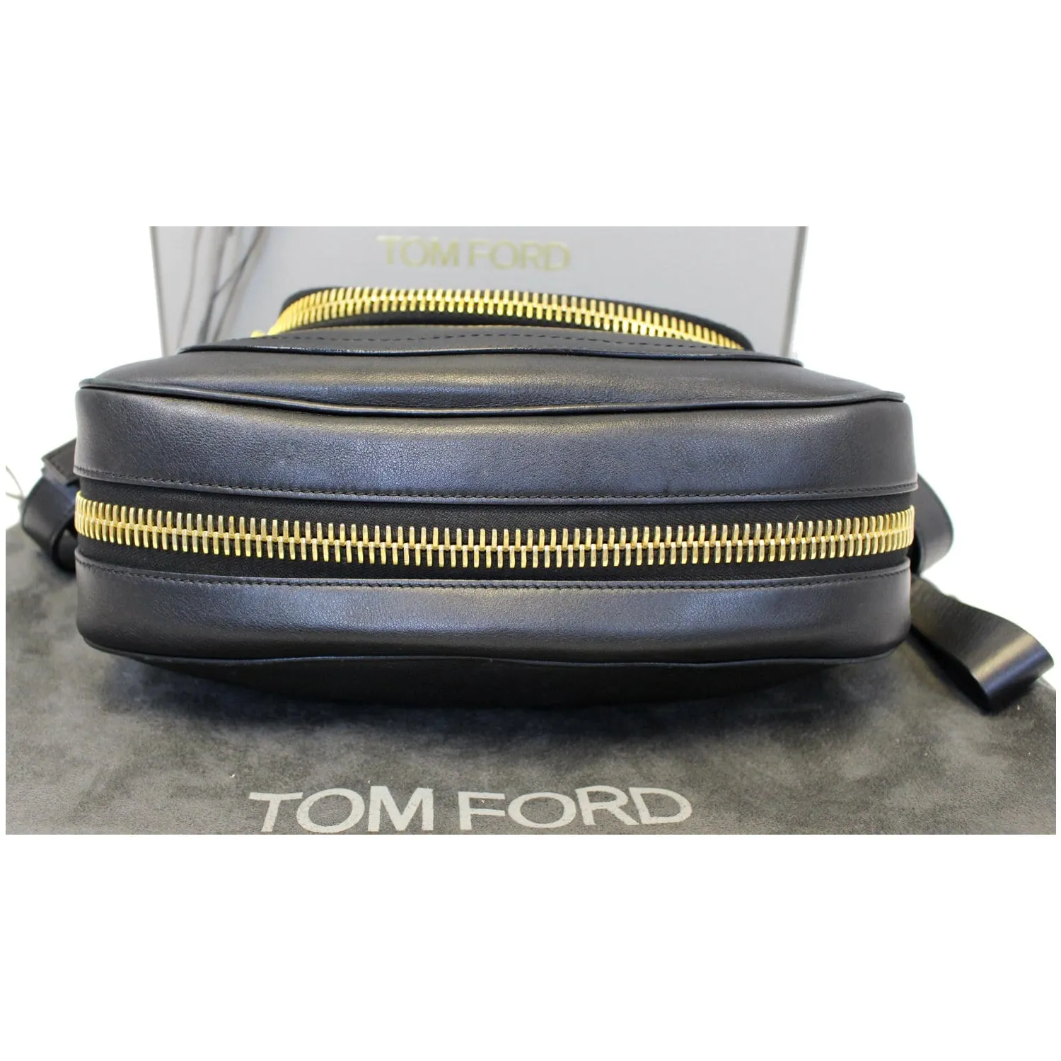 TOM FORD Jennifer Zip Medium Leather Shoulder Bag Black