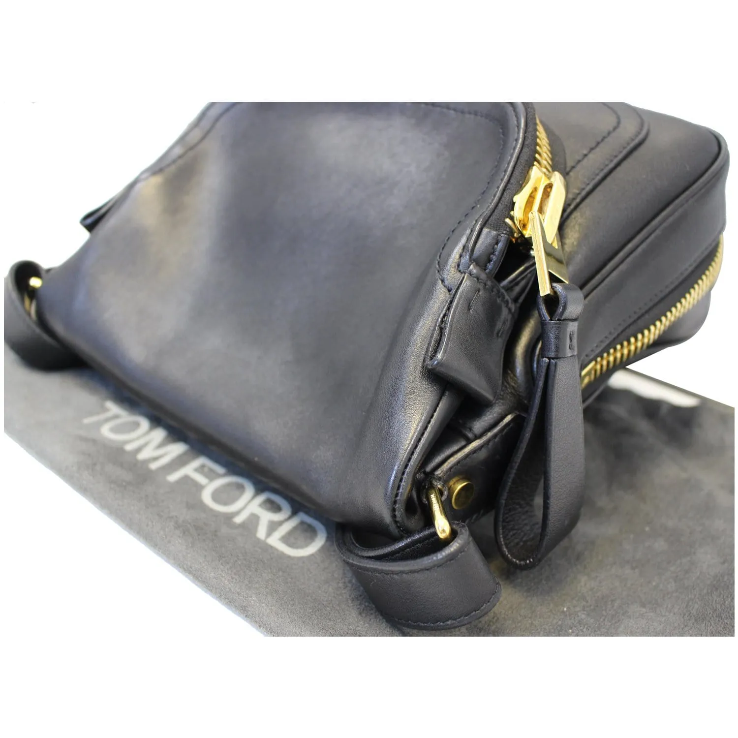 TOM FORD Jennifer Zip Medium Leather Shoulder Bag Black