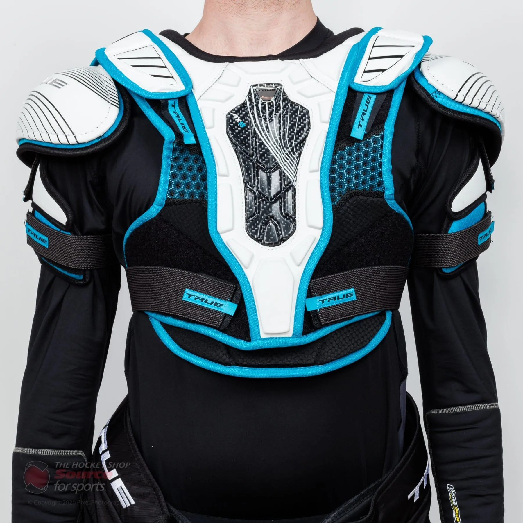 TRUE AX9 Senior Hockey Shoulder Pads