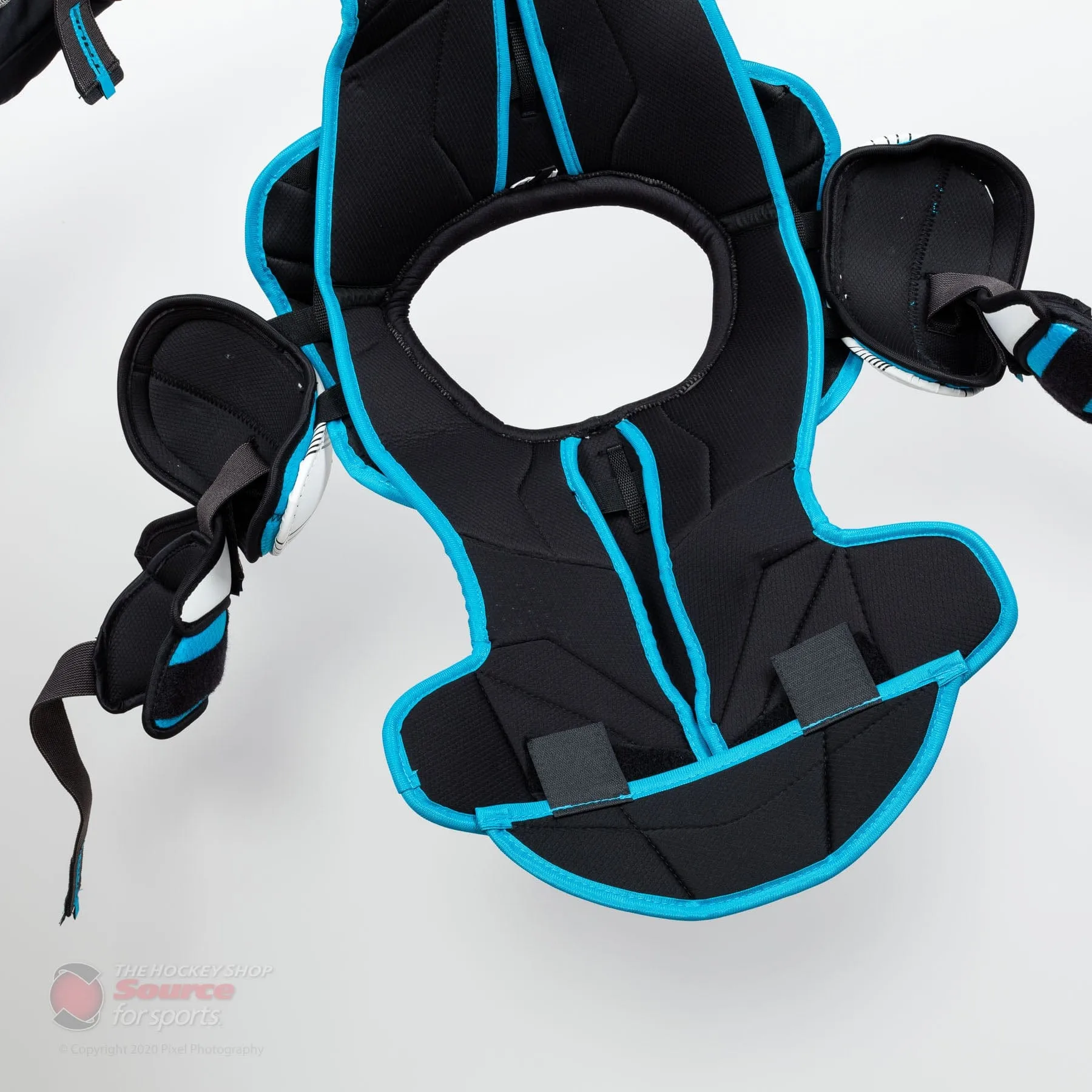 TRUE AX9 Senior Hockey Shoulder Pads