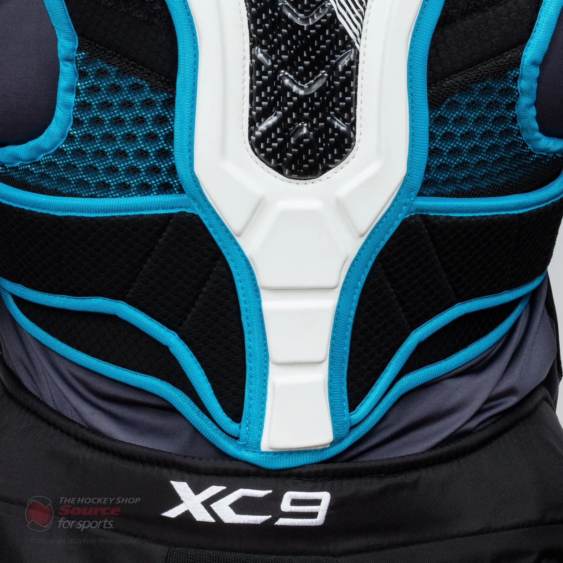 TRUE AX9 Senior Hockey Shoulder Pads
