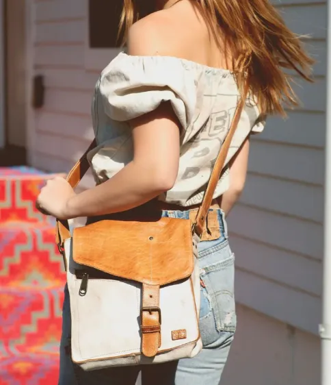 Venice Beach Crossbody