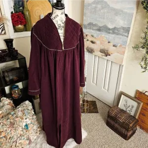 VTG Vanity Fair Velour Maroon Quilted Lounge Coat.