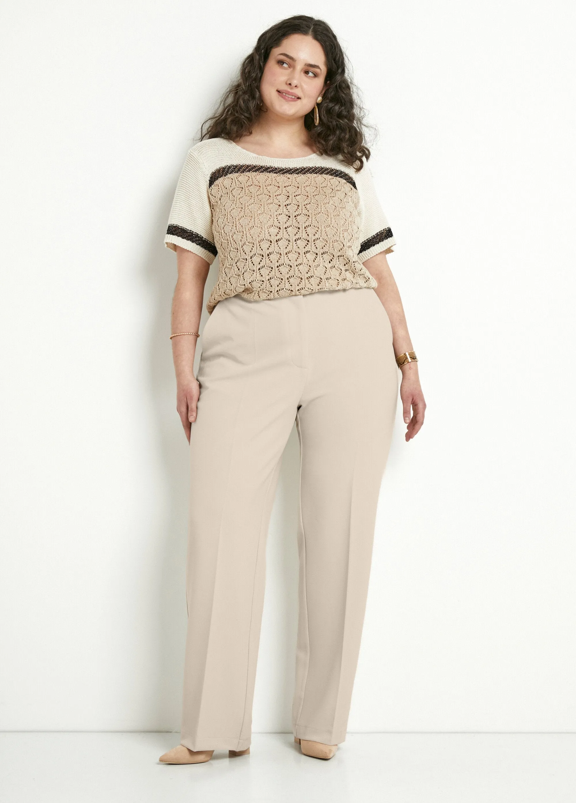 Wide flowing pants
