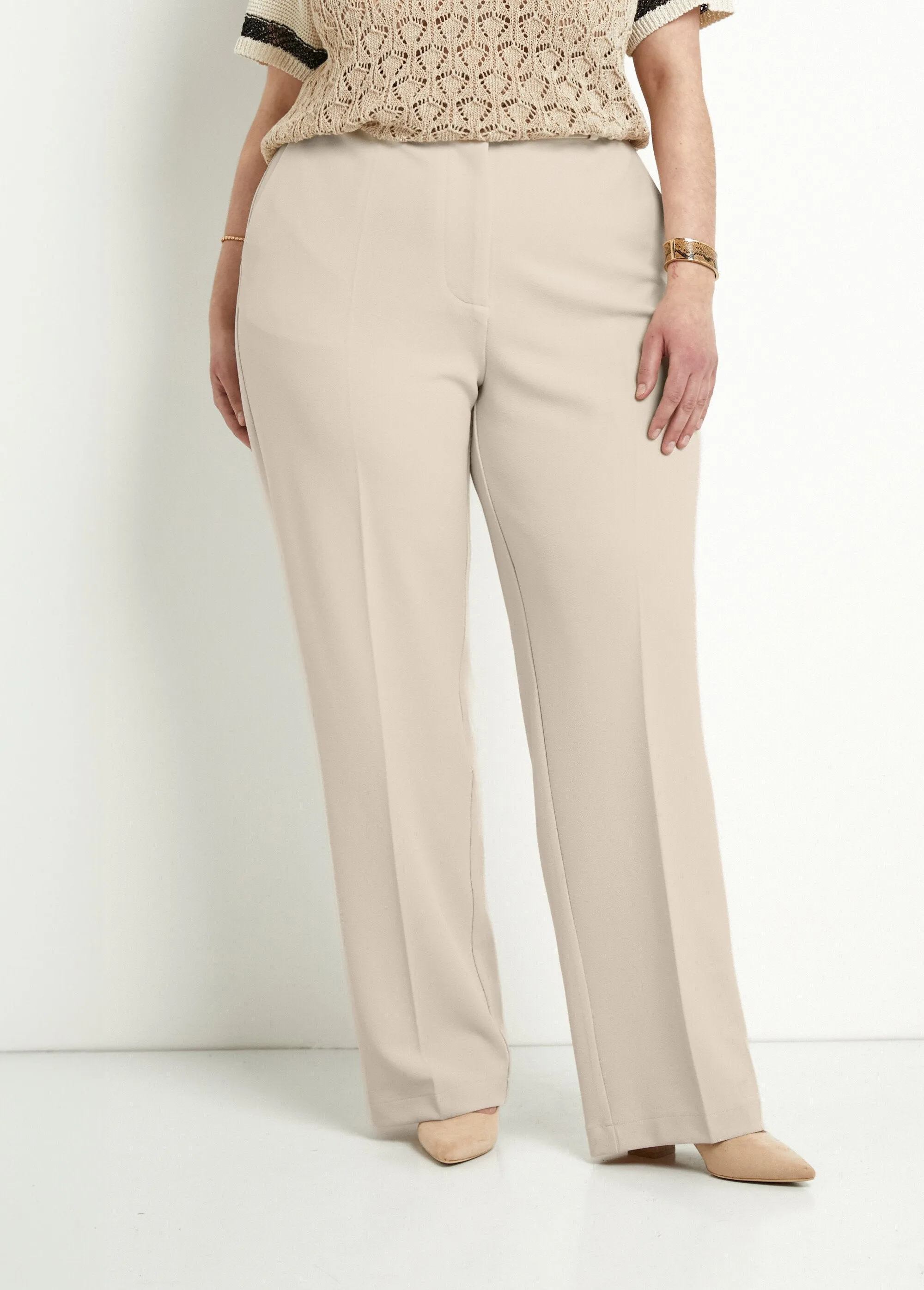 Wide flowing pants