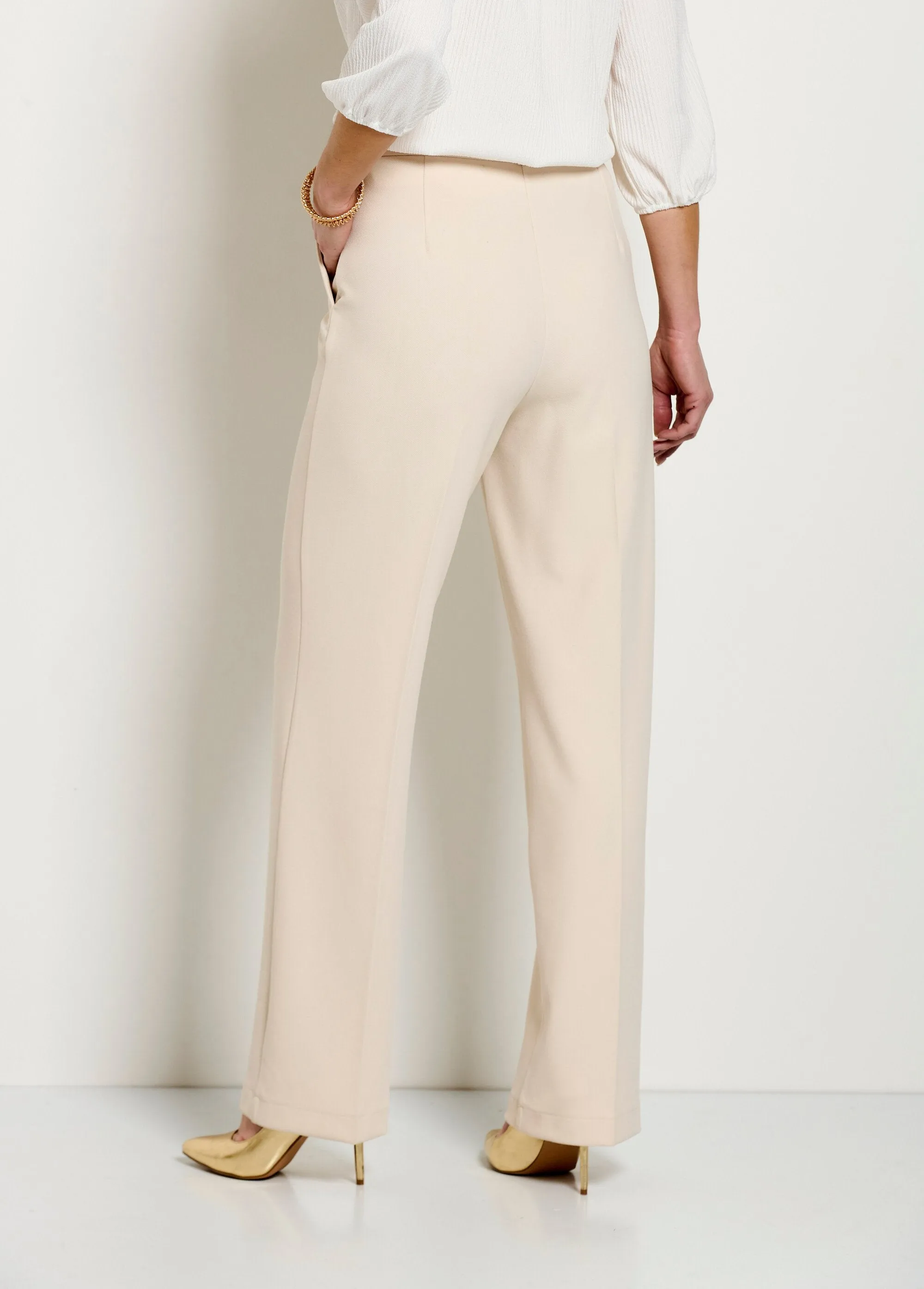 Wide flowing pants