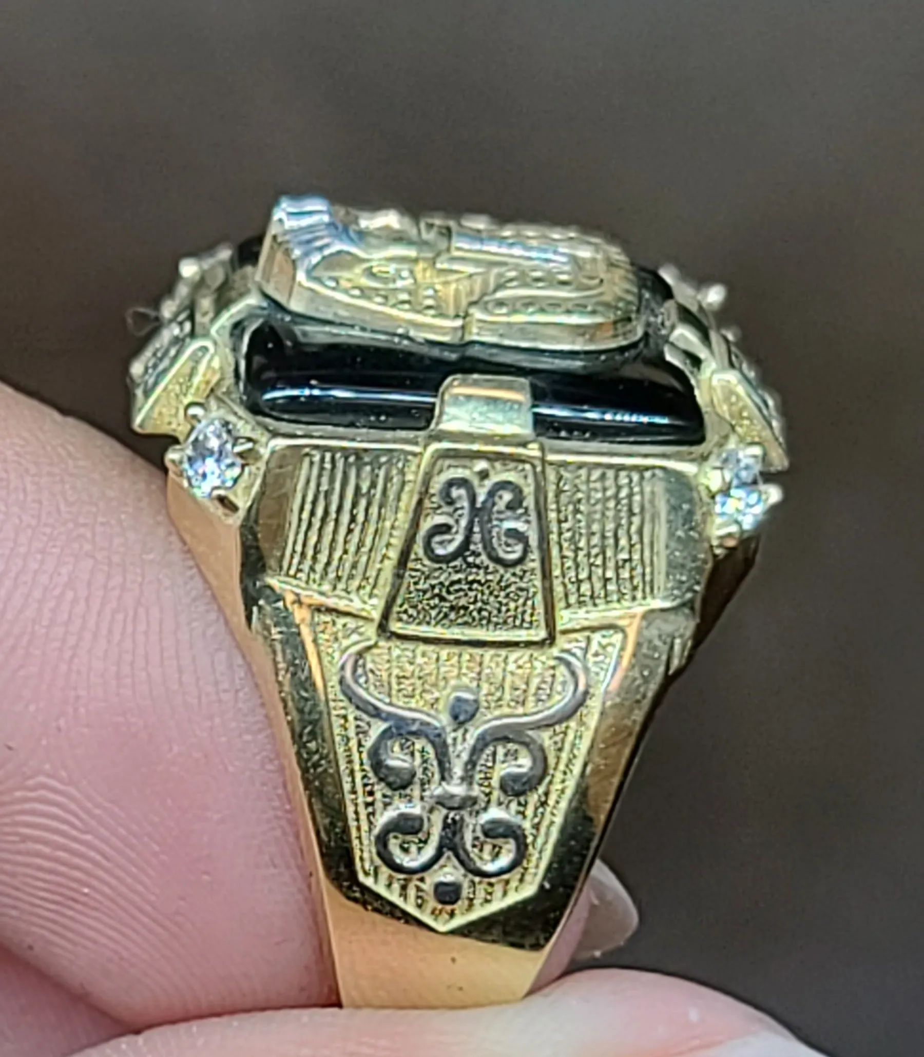 Yellow Gold Square Ring with Egyptian Tomb