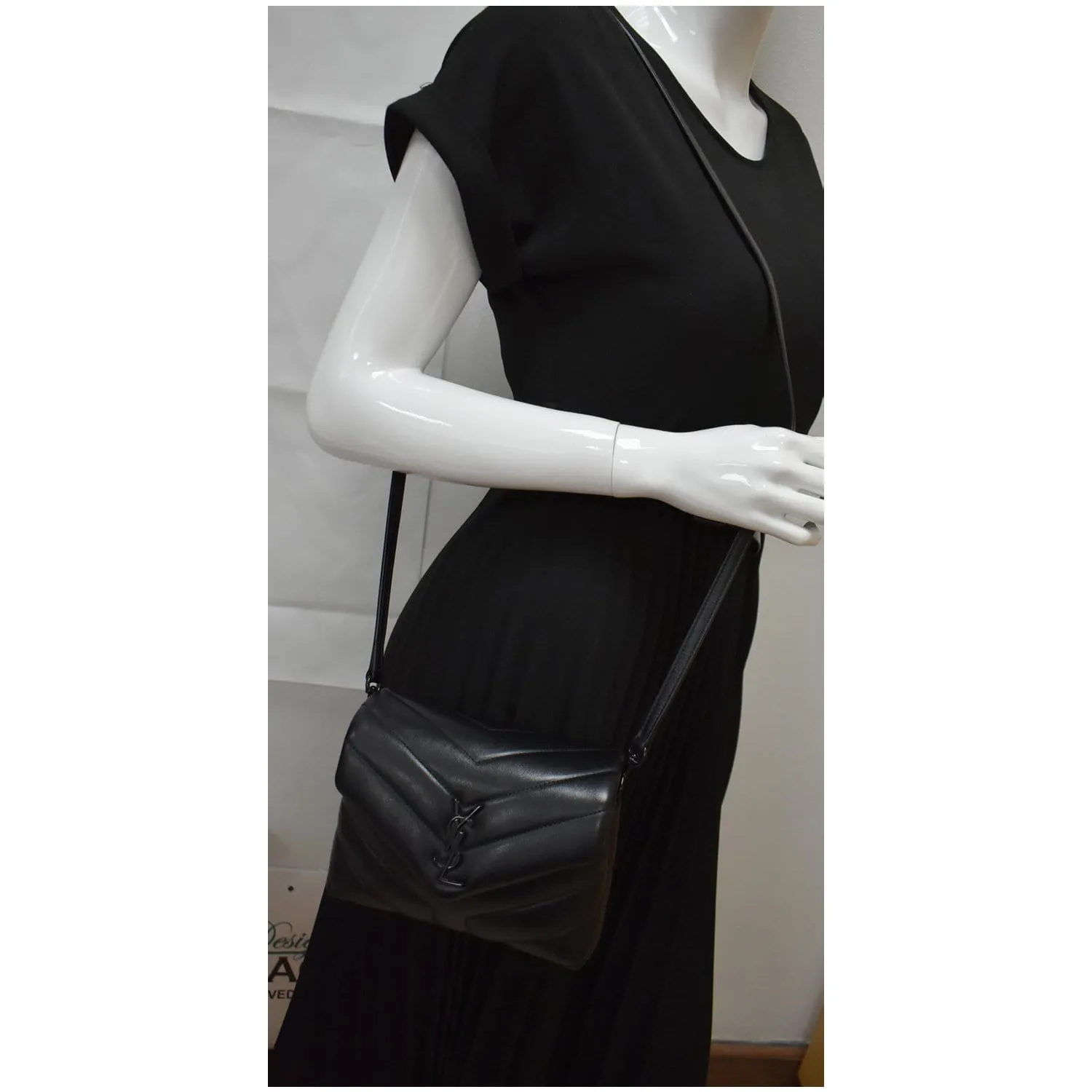 YVES SAINT LAURENT Loulou Toy Matelasse Leather Crossbody Bag Black